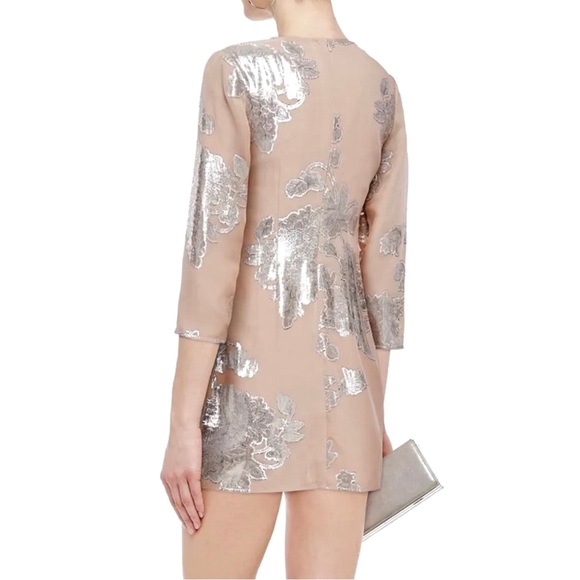 NEW SELF-PORTRAIT METALLIC FIL COUPÉ RUFFLE MINI DRESS - Picture 5 of 8